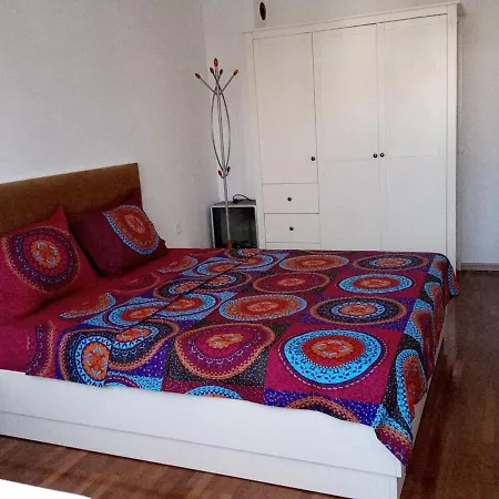 просторен и добре обзаведен Oborishte 39 Str Пловдив